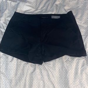 AERO midi shorts